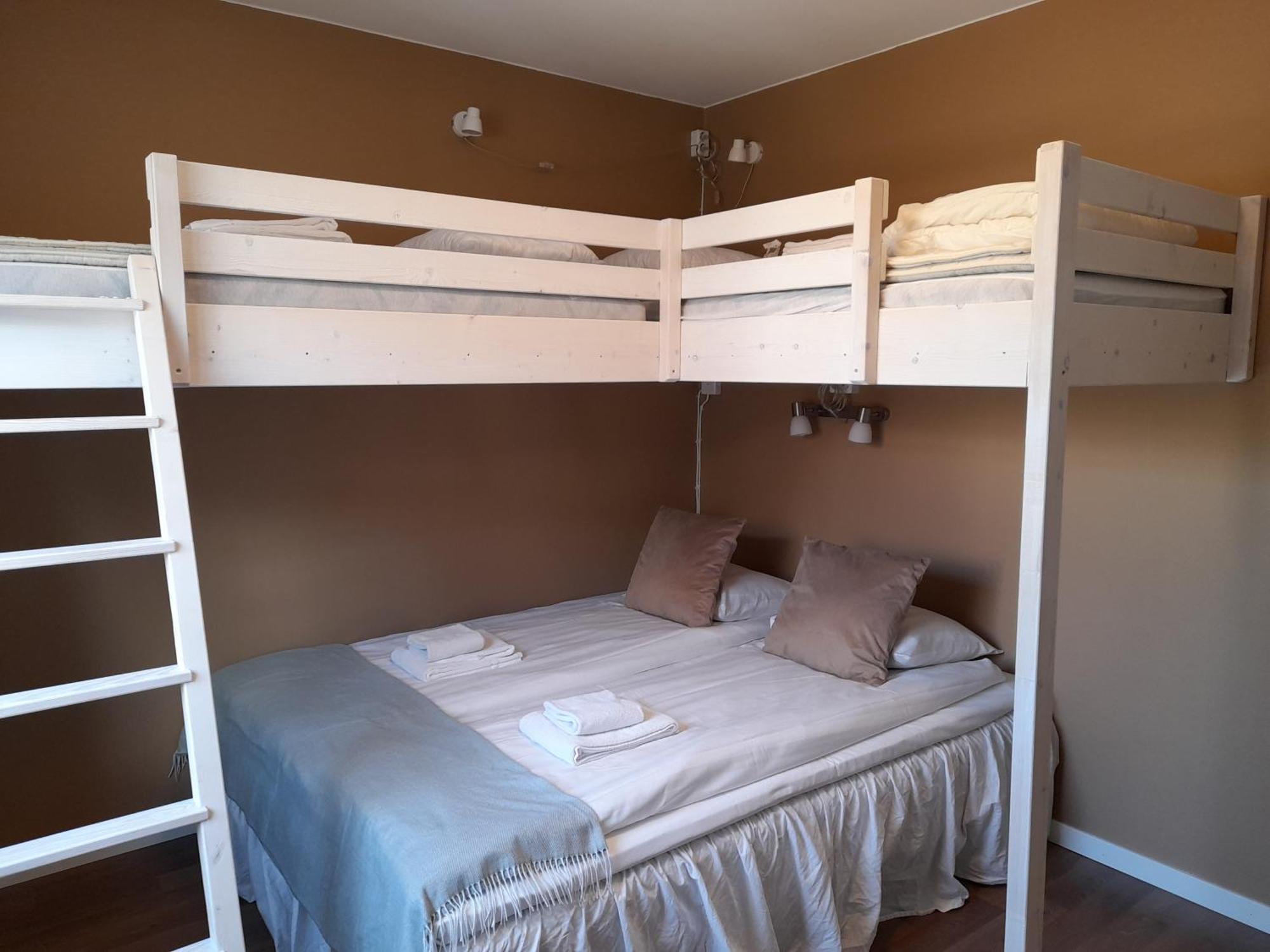Kristinebergs Bed & Breakfast Mora Exterior foto