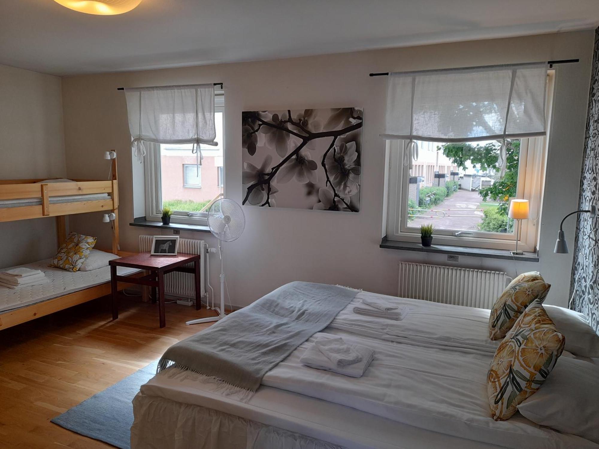 Kristinebergs Bed & Breakfast Mora Exterior foto
